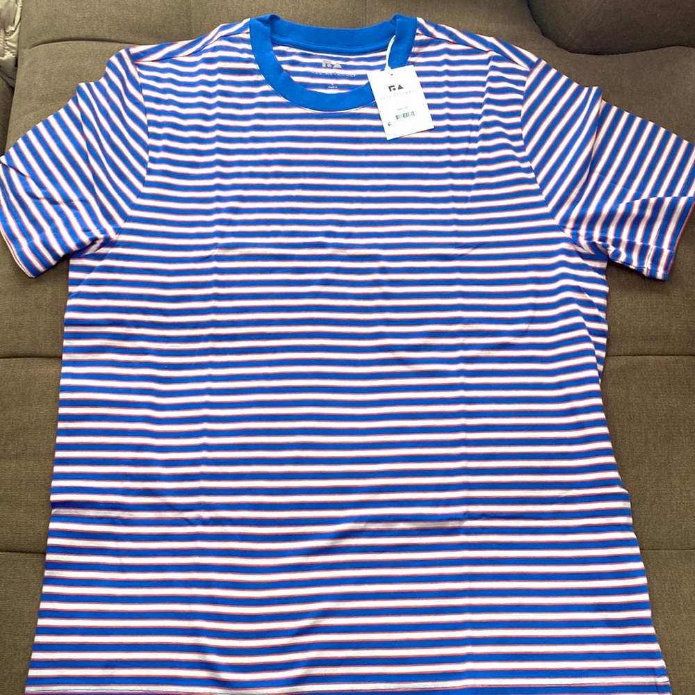 Free Assembly Tshirt LARGE - Picture 2 of 3